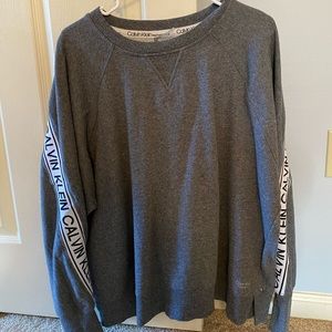 Calvin Klein Crewneck